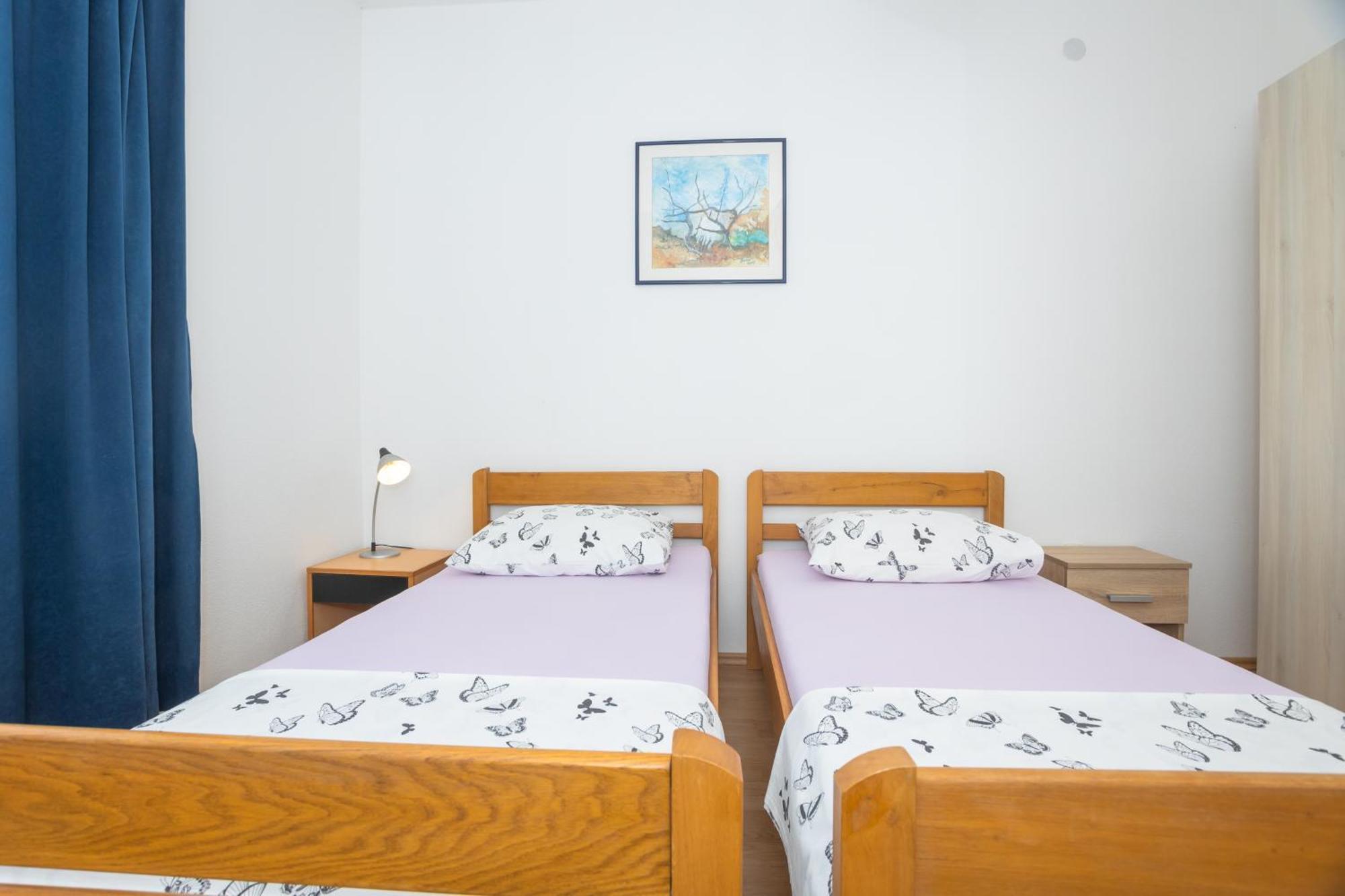 Apartments Klaudia Cista Velika Водице Екстериор снимка