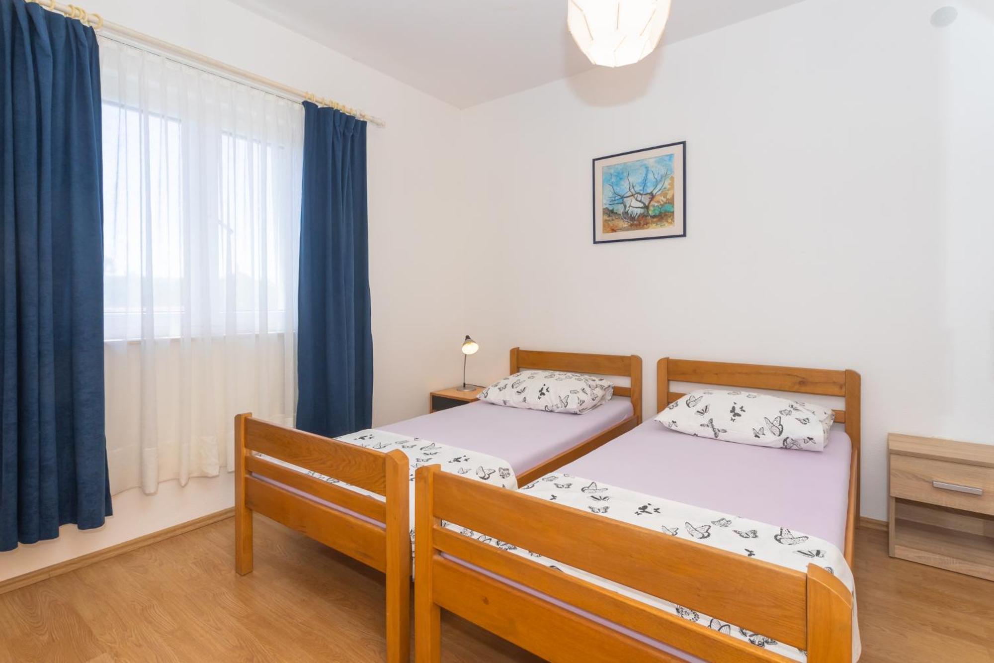 Apartments Klaudia Cista Velika Водице Екстериор снимка